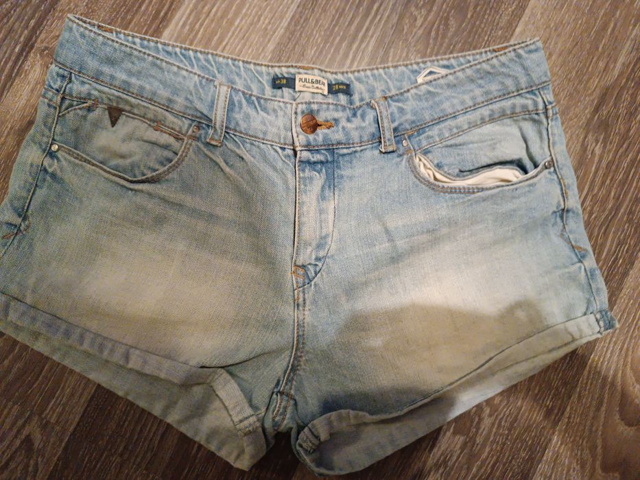 Shorty Pull & Bear r. 28