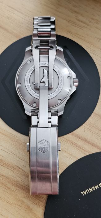 Продам годинник San Martin SN0118B Automatic у відмінному стані. Сапфірове скло. Керамічний безель. Повна комплектація.