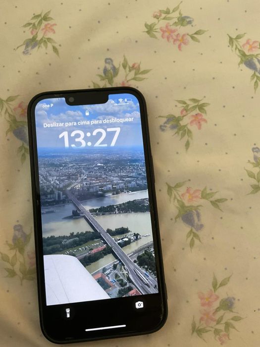 Iphone 16e como novo