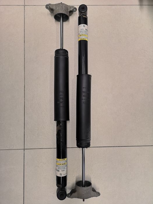 Амортизаторы задние ford c-max hybrid fv6118080 fv6z18125b стойка форд