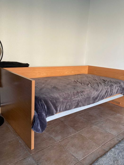 Cama de Solteiro