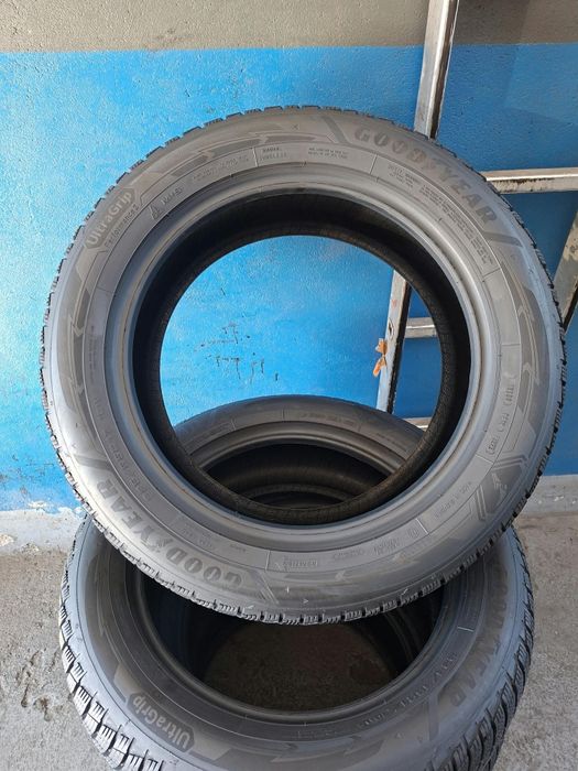 Opony 225/55R17 GOODYEAR