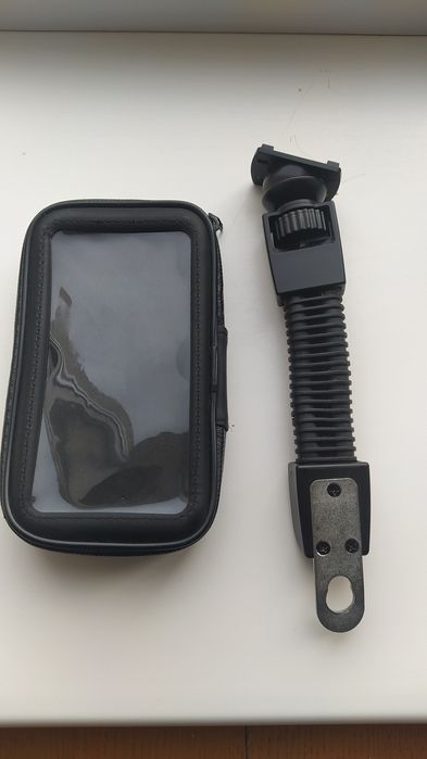 Держатель для телефона на мотоцикл