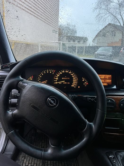 Opel Omega B 2.5 210 л.с газ/бензин