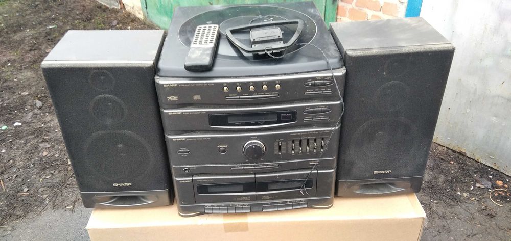 Магнитофон Sharp SG-R 400 AV