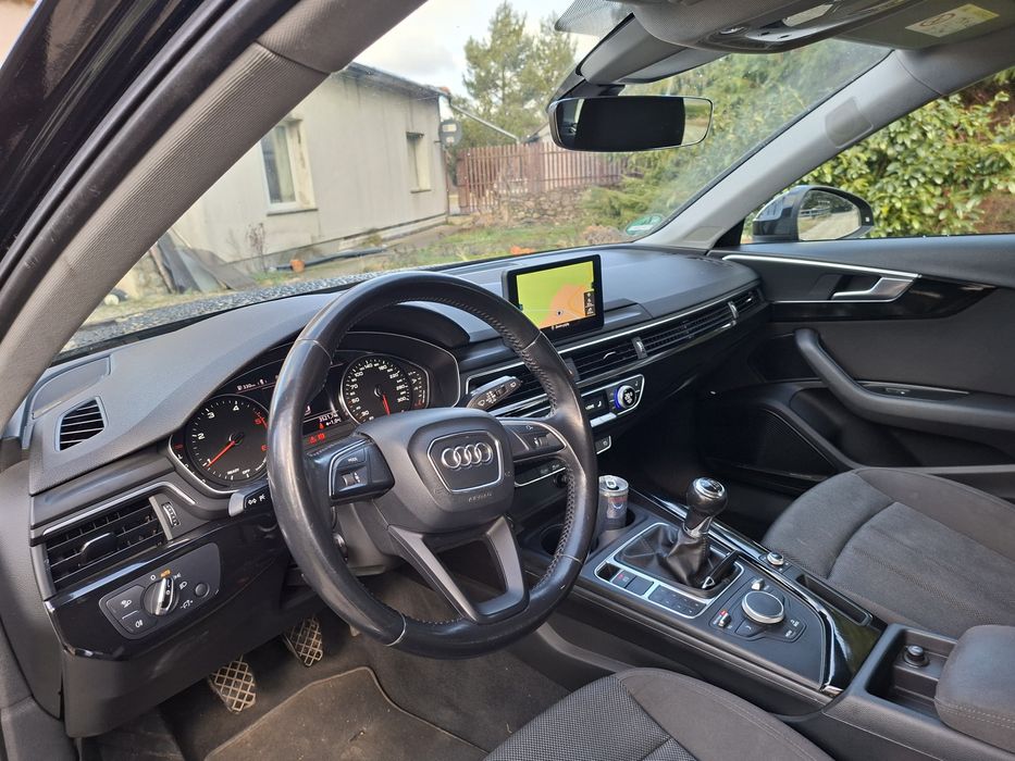 Audi a4 b9 2.0tdi B&O avant 150 km