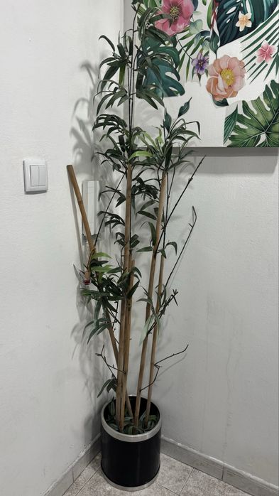 Planta artificial decorativa