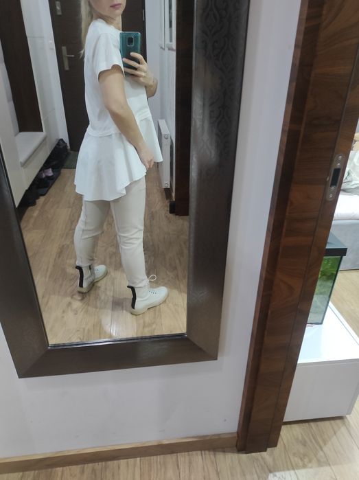 Bluzka z baskinką ZARA rozmiar S