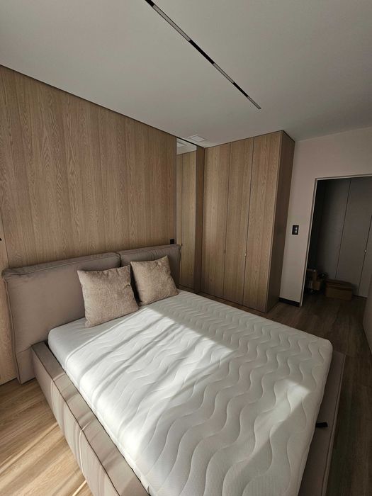 Luksusowy NOWY apartament z ogródkiem nad morzem Rok budowy 2025