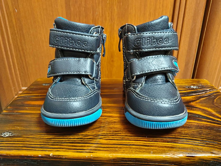 Демо сезонні ботінки Clibee нові для хлопчика.