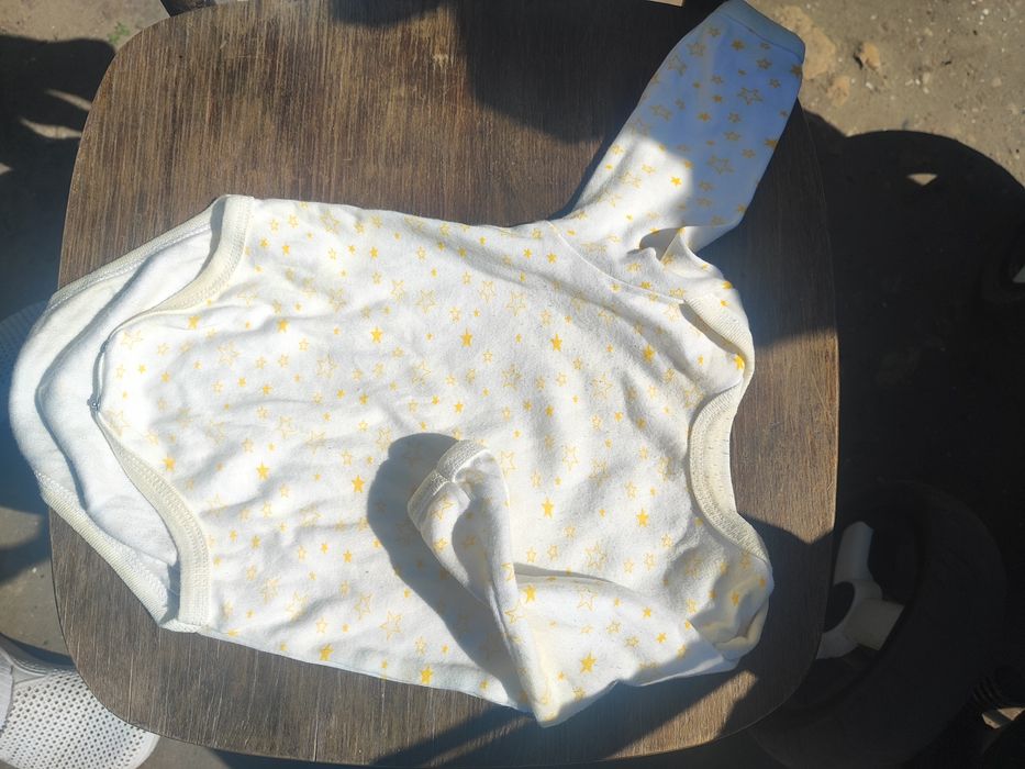 Продам дитячий одяг