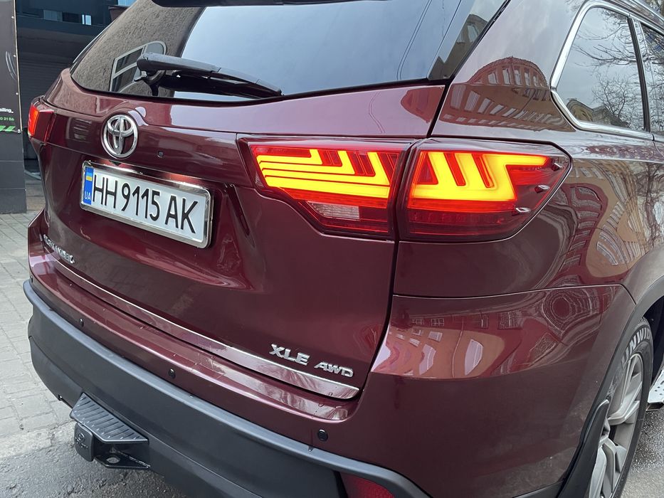 Продам автомобиль Тойота