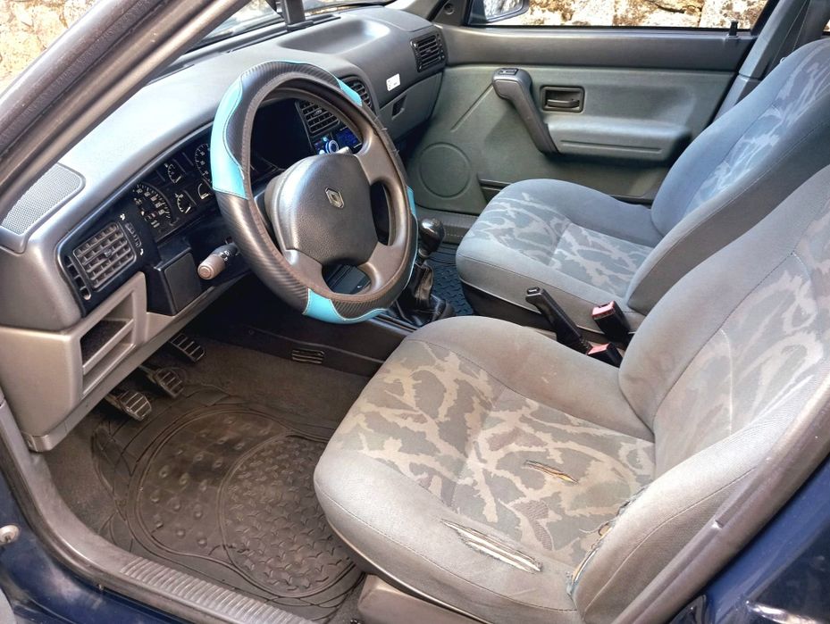 Renault R19 hatchback 1.2 gasolina 1994