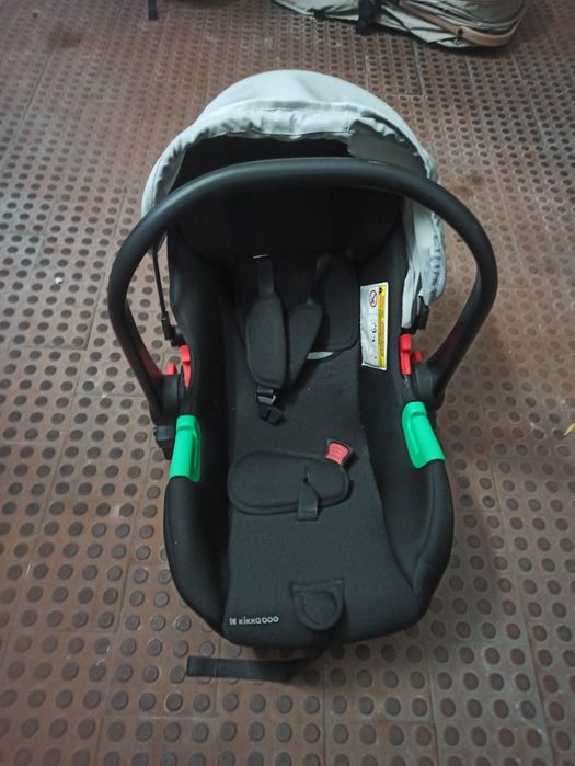 carrinho de bebé + côco