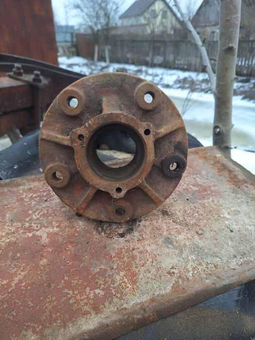 Ступиця до сільськогосподарської техніки