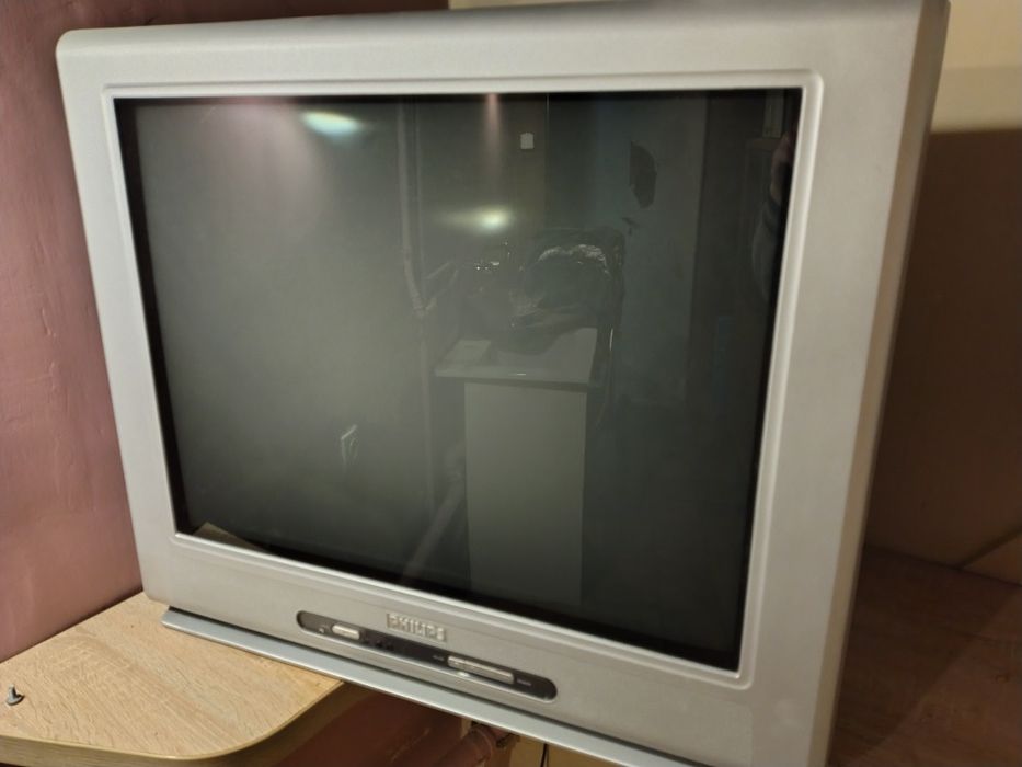 Telewizor oddam sprawny