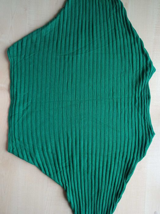 Zielona bluzka krój motyl Sweterek 38 M