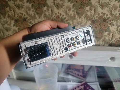 Сенсорна LCD автомагнітола 1DIN 5 дюймів