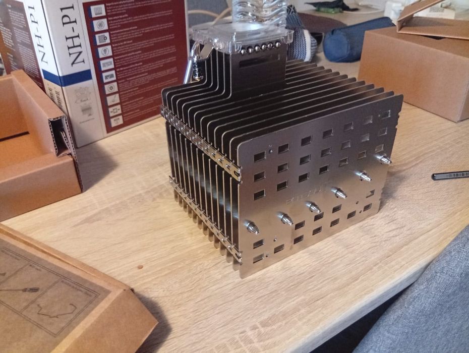 Nh-p1 passive cpu cooler
Dissipador passivo