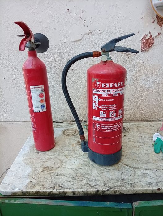 Extintores para carregar
