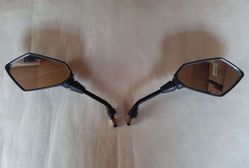 Мото зеркала прызма чорные карбон. Цена за пару.