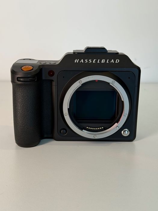Hasselblad X2D 100C + lentes XCD 28p + XCD 55v