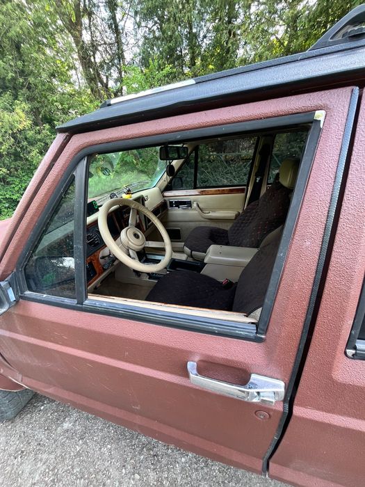 Jeep Cherokee 4x4. Обмін.