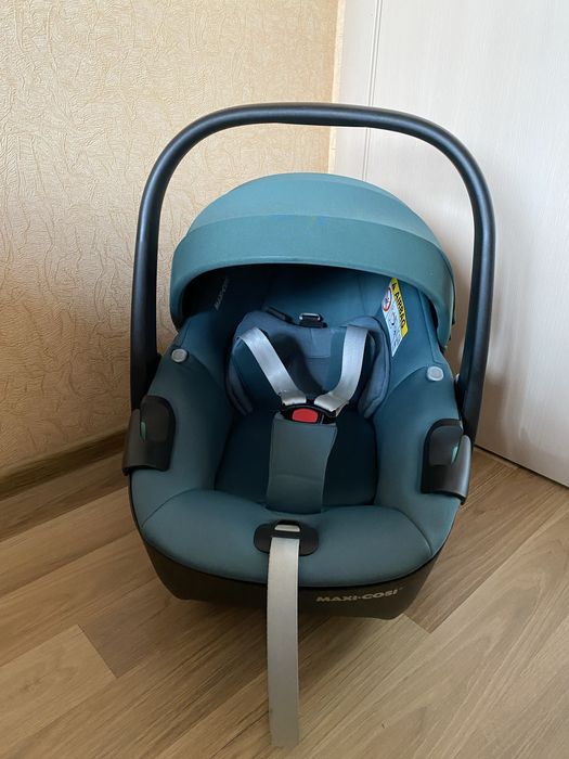 Автокрісло Maxi-Cosi Pebble 360 з народження до року