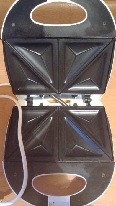 Тостерница- бутербродница