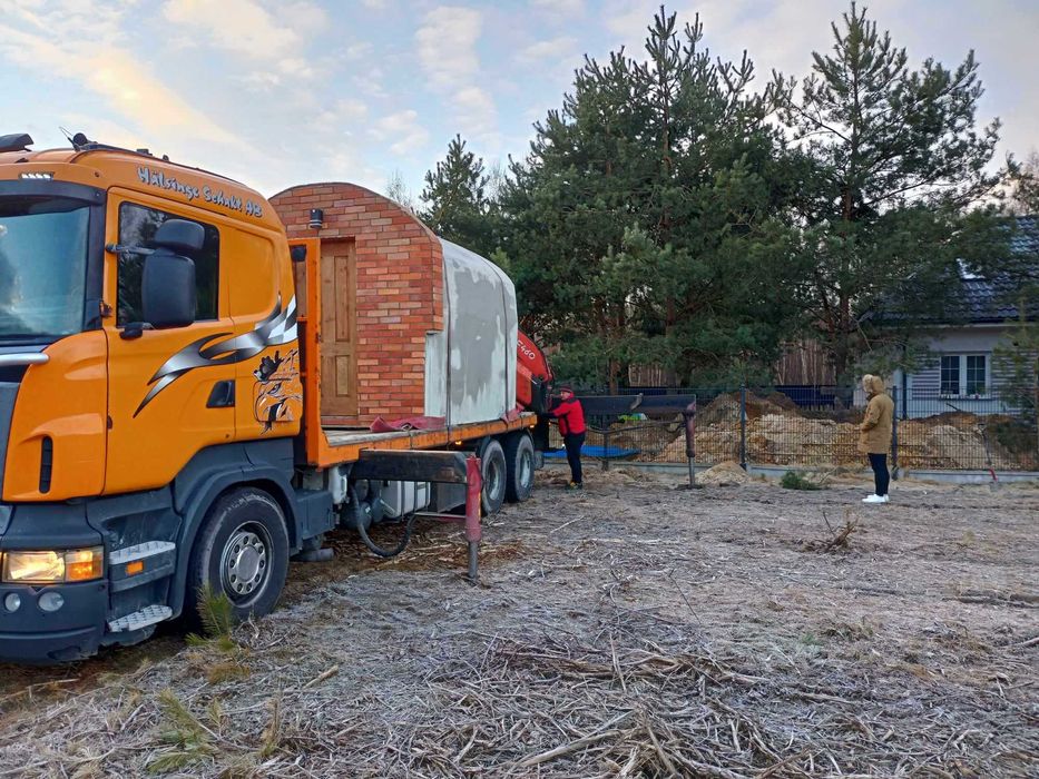 schron betonowy , piwniczka betonowa , ziemianka , piwnica , sauna ogrodowa
