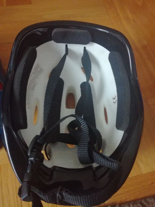 Kaski dziecięce bez marki