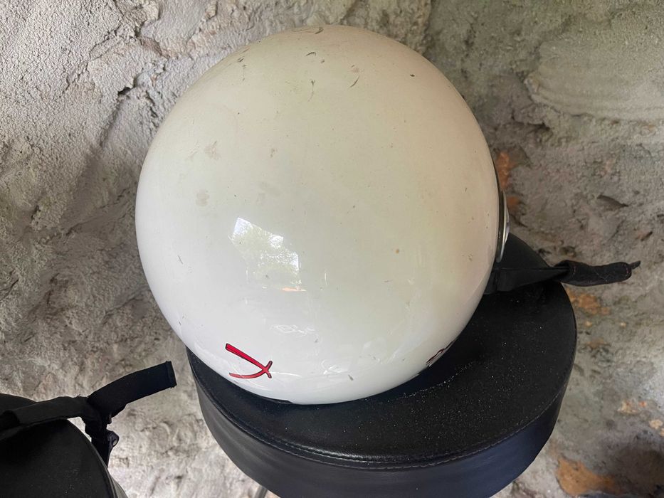 Capacete aberto para motocicleta ou scooter