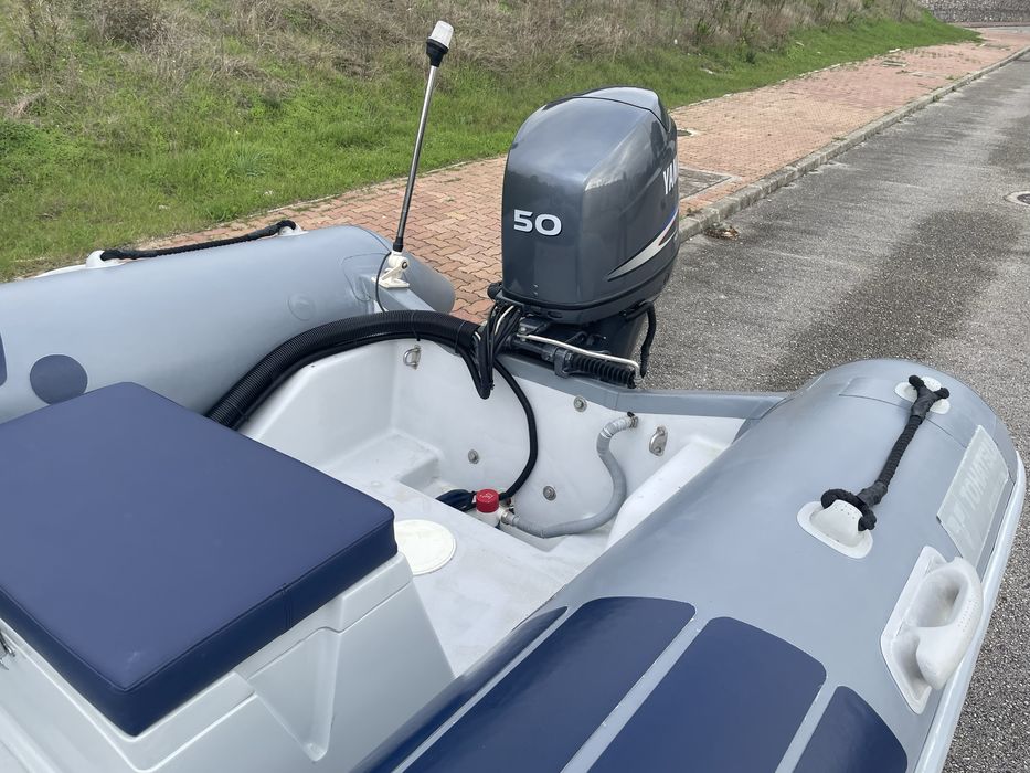 Semi rigido Barcoeste 450 Open + Yamaha F50 EFI em bom estado