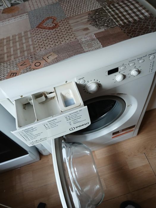 Sprawna Pralka indesit