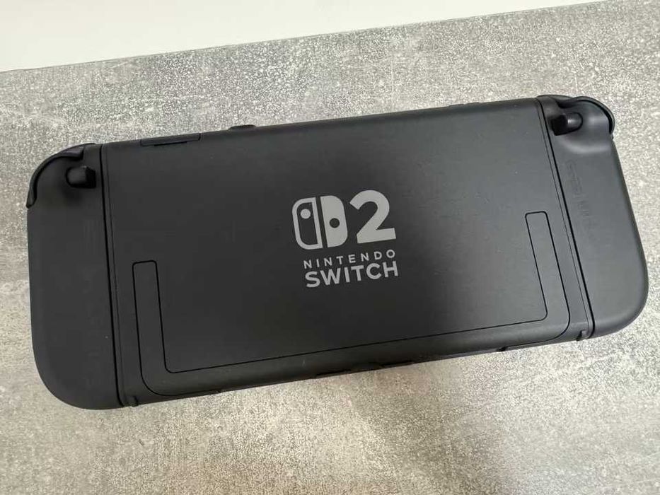 Nintendo Switch 2 + stacja dokująca + akcesoria