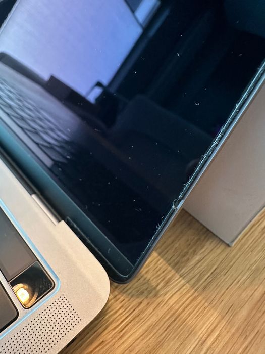 Macbook Pro 13 i7 16 GB ram 256 GB SSD