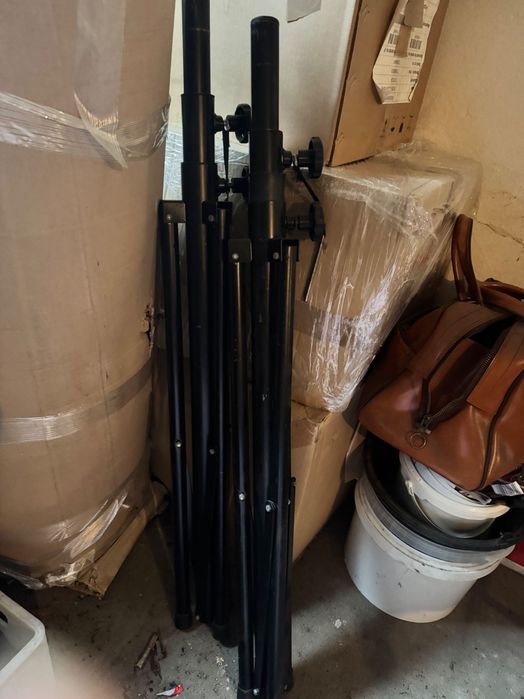 Zestaw Nagłośnienie PRO, Yamaha EMX, Wharfedale 2x15, Mikrofony