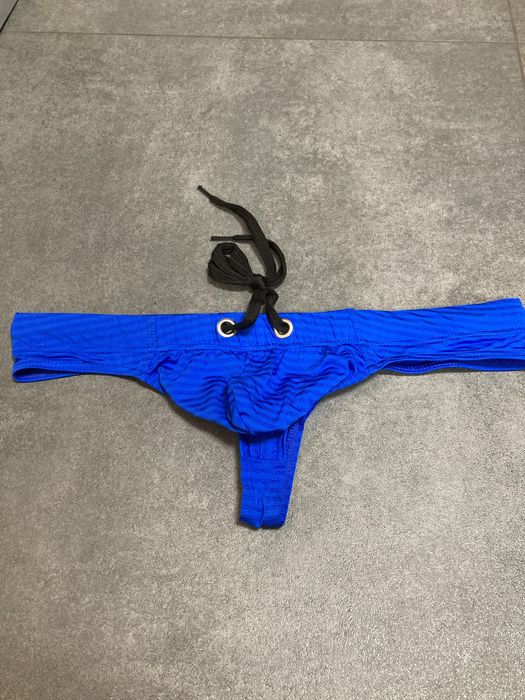 Плавки чоловічі Стрінги в наявності два розміри