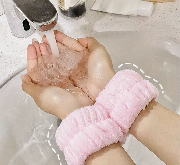 Повязка и два браслета