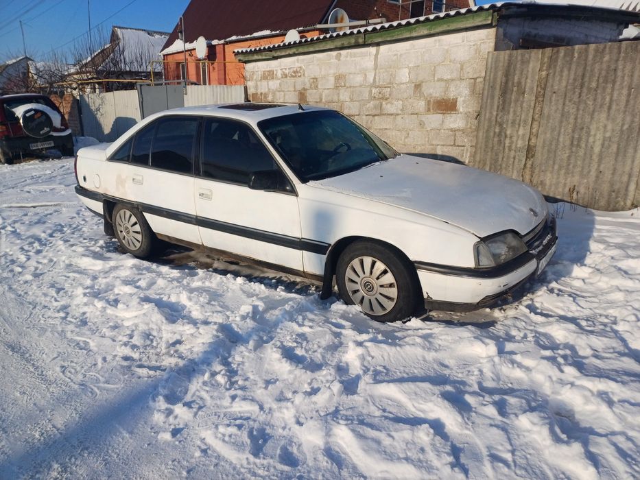 Опель омега а,бензин 2.0 на 4м газу на условном ходу