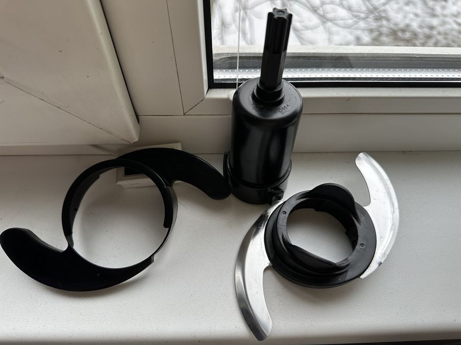 Нож на блендер Philips HR1377