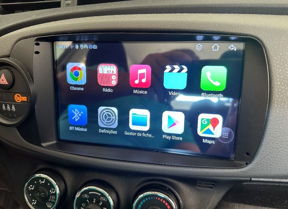 Rádio 9" android Toyota Yaris 2012 a 2017 CARPLAY WIFI GPS 2/32GB Novo