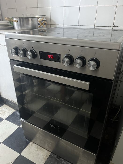 Fogao Eletrico Beko em otimo estado