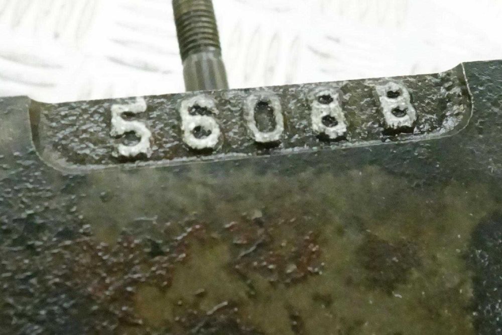 Głowica do silnika Yanmar 4TNE98. Cylinder head Yanmar