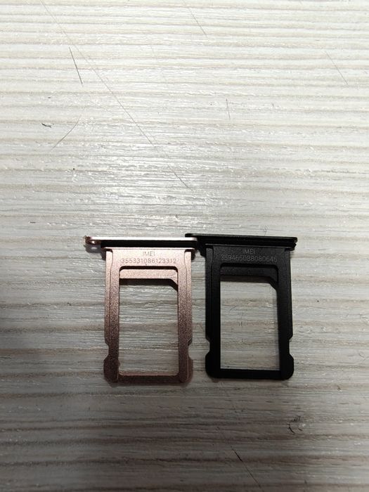 Продам два iphone 7