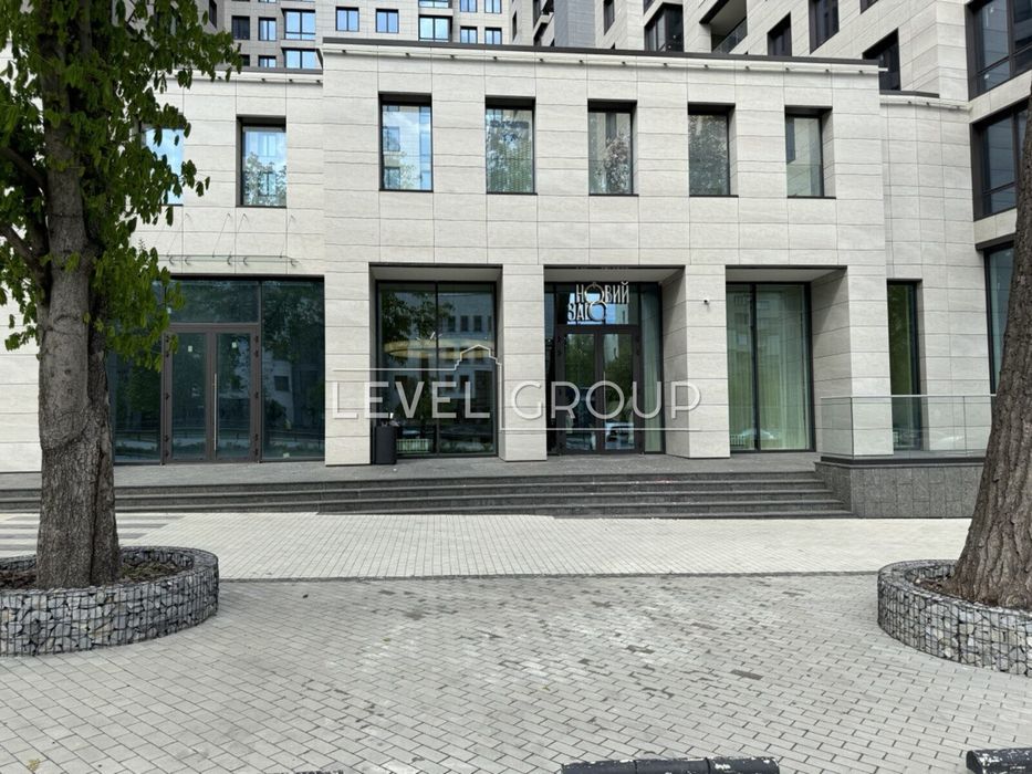 Оренда фасадного приміщення 530 м2, ЖК Crystal Park Tower.