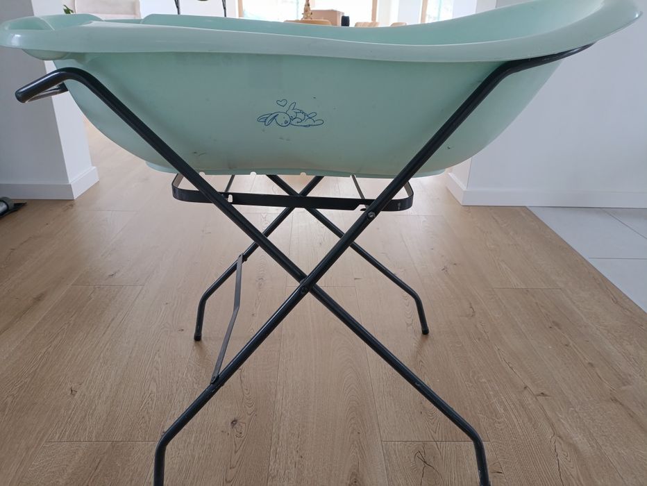 Wanienka ze stojakiem