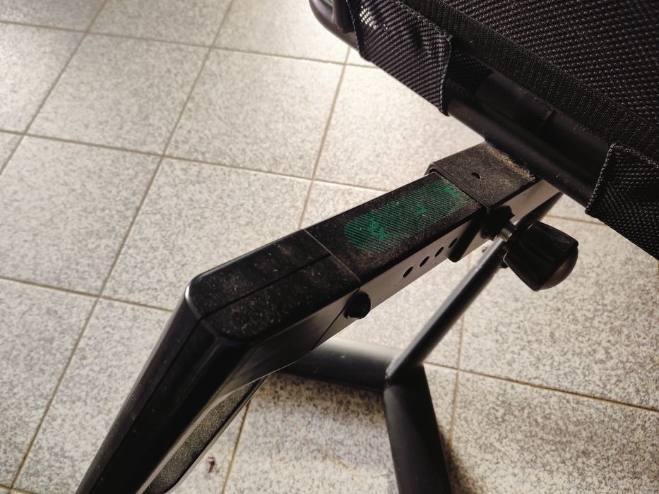 Bicicleta Estática Semi Alongada EB Seat Conectada Domyos