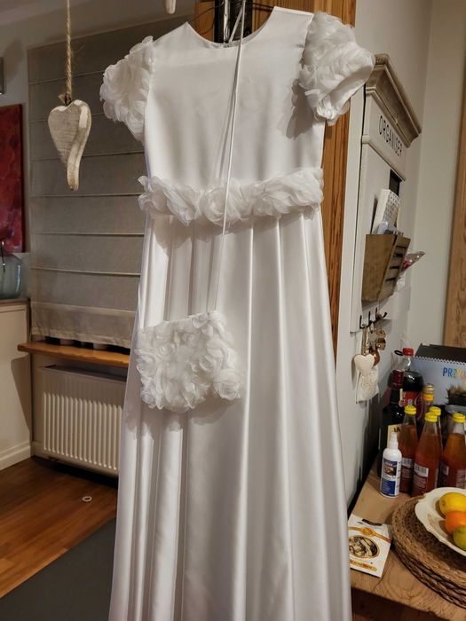 Sukienka komunijna piękna + gratisy