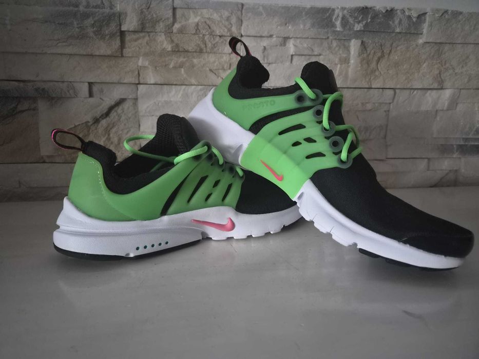 Buty sportowe do biegania NIKE 38,5